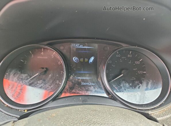 5N1AT2MT0HC882921 2017 NISSAN ROGUE White ხელსაწყოთა პანელის ხედი