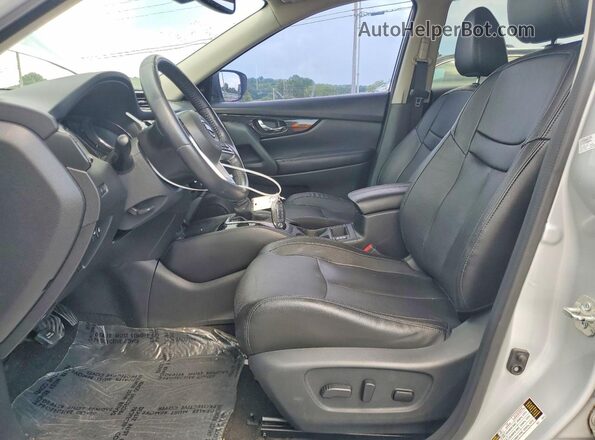 5N1AT2MT0JC807917 2018 NISSAN ROGUE Silver Սալոնի դիմացի տեսք