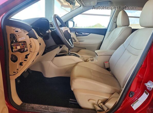 5N1AT2MT2GC776114 2016 NISSAN ROGUE Maroon Front interior view