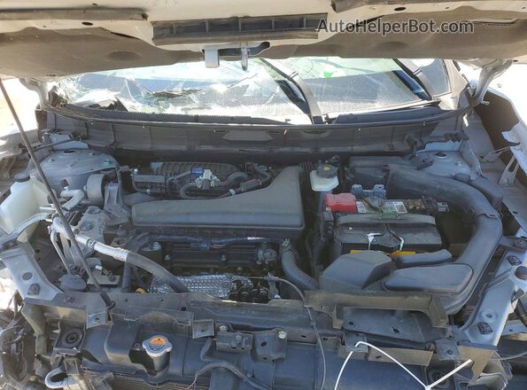 5N1AT2MT3JC756378 2018 NISSAN ROGUE Silver Շարժիչի բաժամունքի տեսք