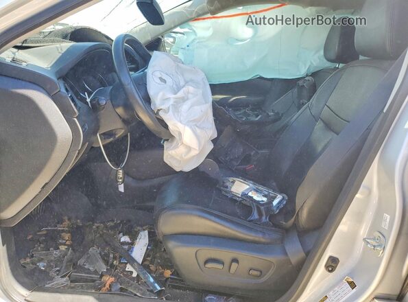 5N1AT2MT7KC749970 2019 NISSAN ROGUE Silver Вид салону спереду
