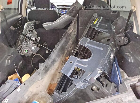 5N1AT2MT8KC811439 2019 NISSAN ROGUE Silver Vista del compartimento del motor