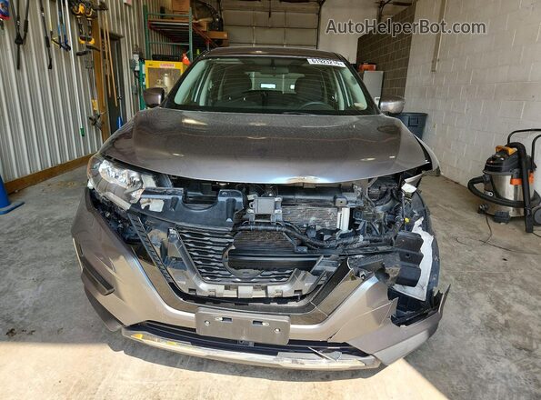5N1AT2MTXJC758239 2018 NISSAN ROGUE Gray Դիմացի տեսք