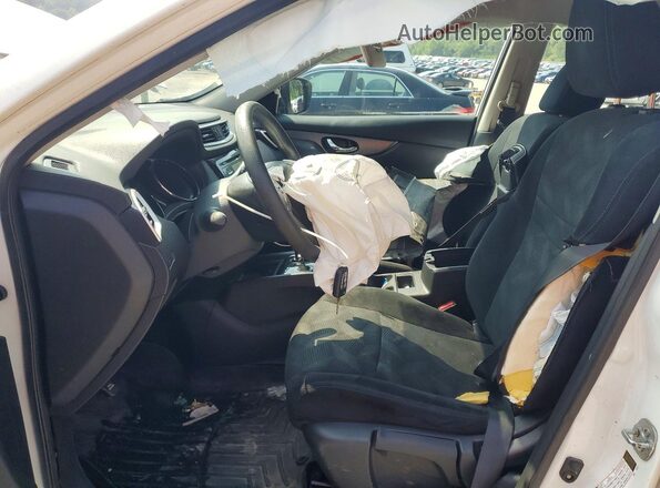 5N1AT2MV2GC805998 2016 NISSAN ROGUE White Widok wnętrza z przodu