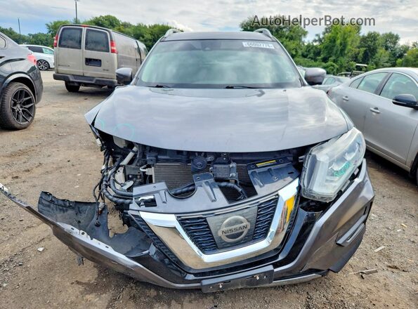 5N1AT2MV2HC794535 2017 NISSAN ROGUE Серый Вид спереди
