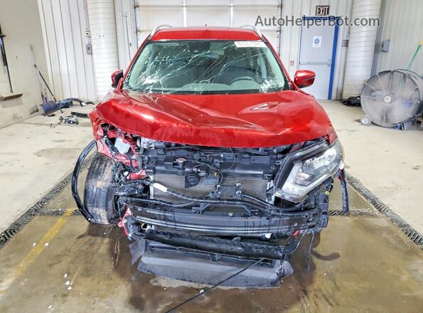 5N1AT2MV2KC702833 2019 NISSAN ROGUE Красный Вид спереди