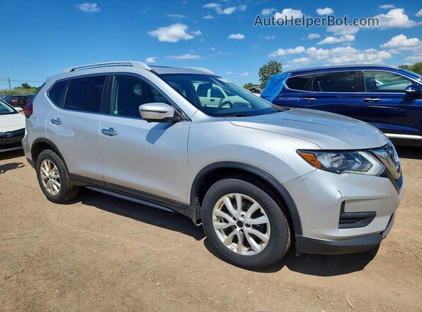 5N1AT2MV3JC790578 2018 NISSAN ROGUE Silver Передня права чверть