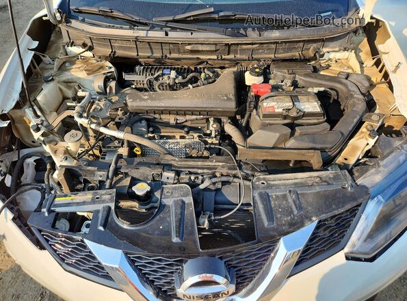 5N1AT2MV5GC867332 2016 NISSAN ROGUE White Widok komory silnika