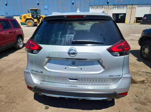 5N1AT2MV7HC896798 2017 NISSAN ROGUE Серебряный Вид сзади