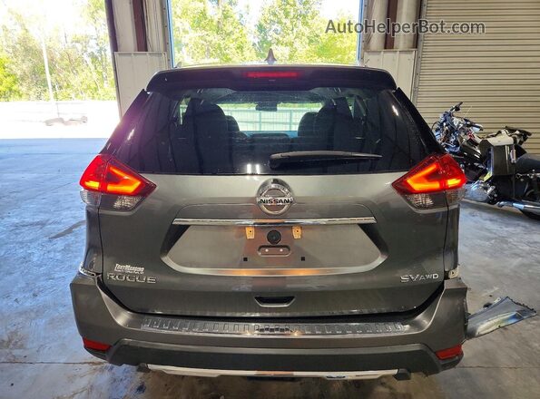 5N1AT2MV7JC757521 2018 NISSAN ROGUE Gray Widok z tyłu