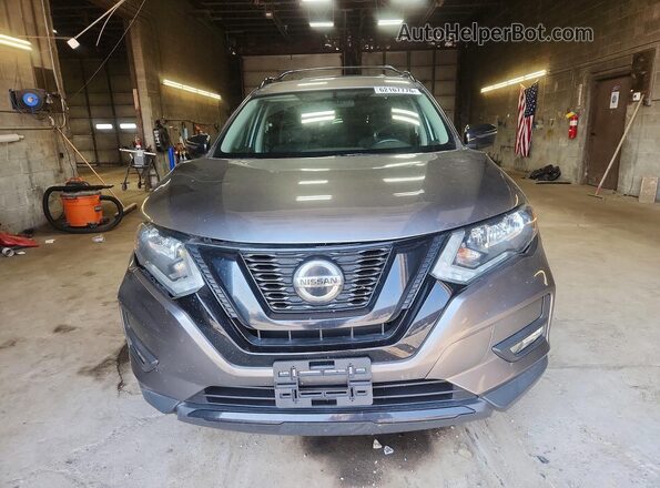 5N1AT2MV8JC748410 2018 NISSAN ROGUE Gray Widok z przodu