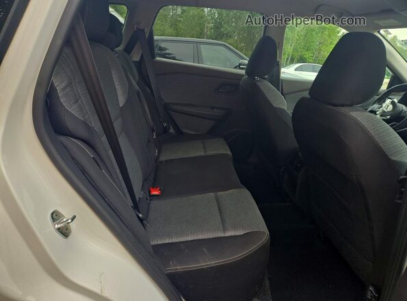 5N1AT3AB8NC687727 2022 NISSAN ROGUE Белый Вид задней части салона