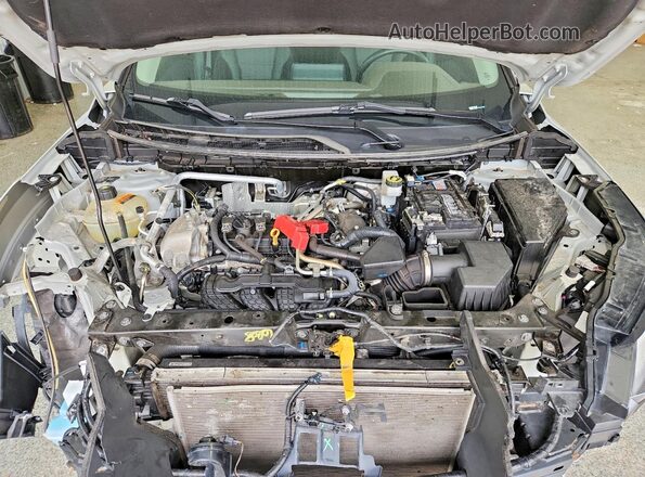 5N1AT3BBXMC768936 2021 NISSAN ROGUE Silver Widok komory silnika