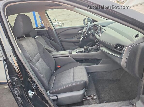 5N1BT3BA1SC795581 2025 NISSAN ROGUE Черный Вид салона спереди