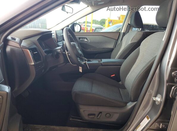 5N1BT3BA3PC753355 2023 NISSAN ROGUE Угольный Вид салона спереди