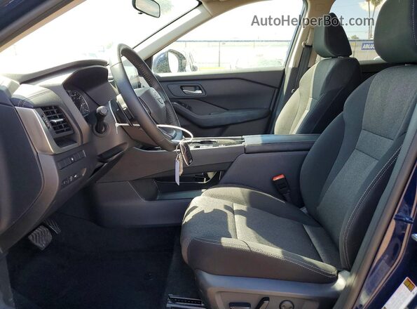 5N1BT3BA3SC825907 2025 NISSAN ROGUE Blue Front interior view