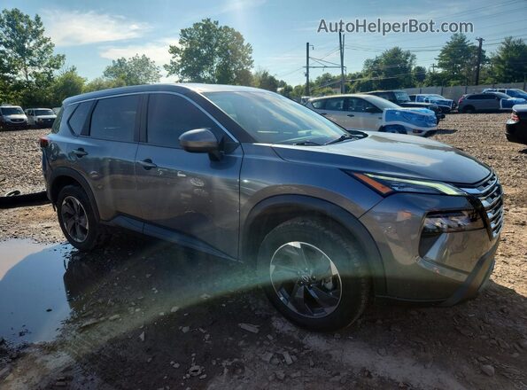5N1BT3BA5SC822023 2025 NISSAN ROGUE Серый Передняя правая четверть