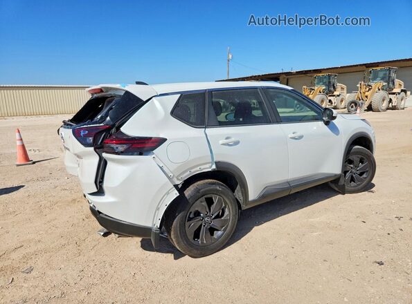 5N1BT3BA5TC761273 2026 NISSAN ROGUE White Tył prawy