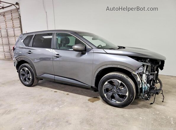 5N1BT3BB0SC779767 2025 NISSAN ROGUE Серый Передняя правая четверть