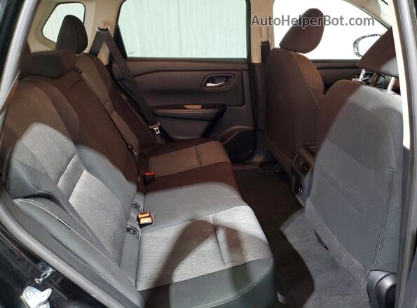 5N1BT3BB3SC773686 2025 NISSAN ROGUE Black Widok wnętrza z tyłu