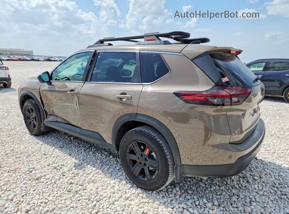 5N1BT3BB3TC802475 2026 NISSAN ROGUE Tan Հետևի ձախ
