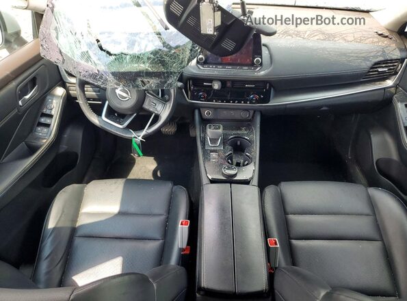 5N1BT3BB4PC757441 2023 NISSAN ROGUE Silver Dashboard view