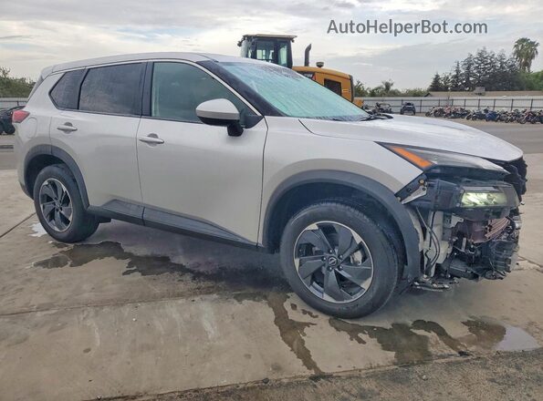 5N1BT3BB5SC809409 2025 NISSAN ROGUE Silver Delantero derecho
