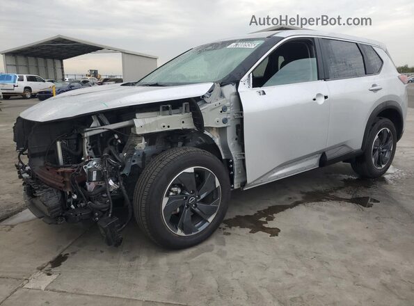 5N1BT3BB5SC809409 2025 NISSAN ROGUE Silver 