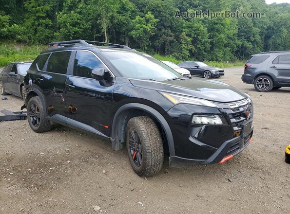5N1BT3BB6SC784651 2025 NISSAN ROGUE Черный Передняя правая четверть