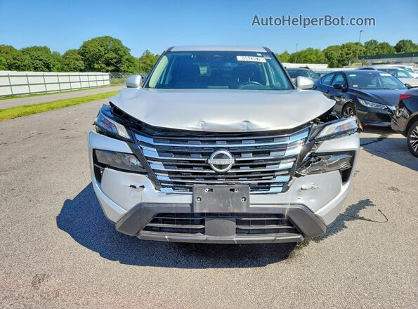 5N1BT3BB7SC802767 2025 NISSAN ROGUE Silver Вид спереду