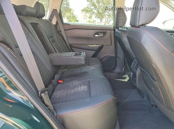 5N1BT3BB8TC749028 2026 NISSAN ROGUE Зеленый Вид задних сидений