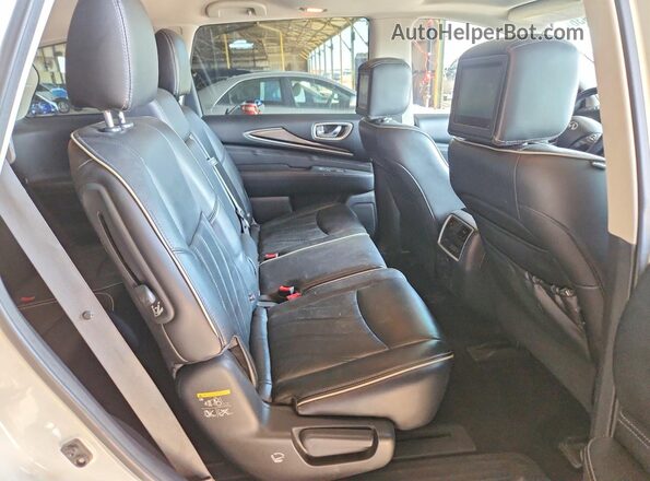 5N1DL0MM5HC518195 2017 INFINITI QX60 White Widok wnętrza z tyłu