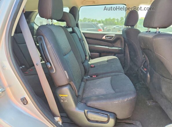 5N1DR2AM0LC645511 2020 NISSAN PATHFINDER Silver Widok wnętrza z tyłu