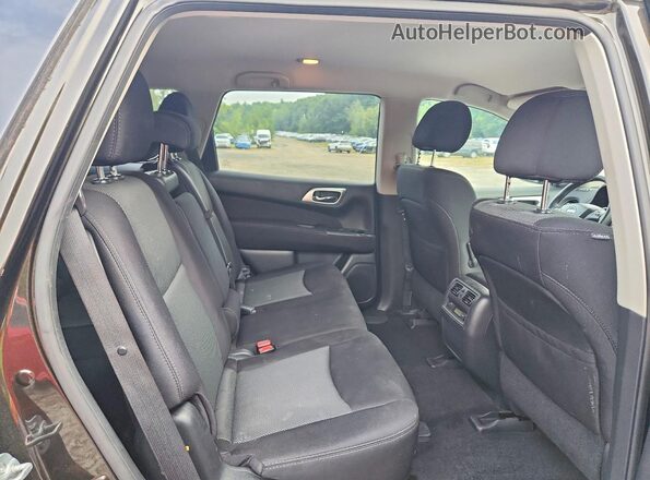 5N1DR2MM0HC630509 2017 NISSAN PATHFINDER Green Vista interior trasera