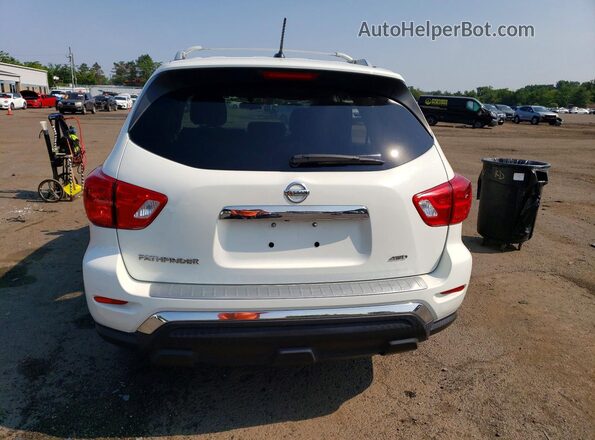 5N1DR2MM0JC609729 2018 NISSAN PATHFINDER White Rear view