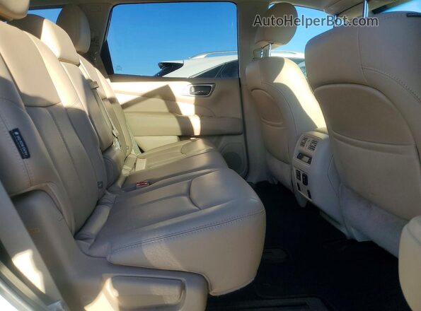 5N1DR2MM1JC642741 2018 NISSAN PATHFINDER White Rear interior view