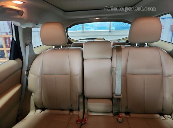 5N1DR2MM3JC676034 2018 NISSAN PATHFINDER White Widok tylnych siedzeń