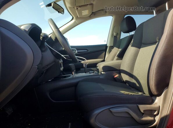 5N1DR2MM6HC692447 2017 NISSAN PATHFINDER Бордовый Вид салона спереди