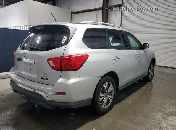 5N1DR2MM7JC641464 2018 NISSAN PATHFINDER Silver 