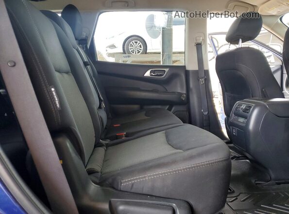 5N1DR2MM8JC658385 2018 NISSAN PATHFINDER Blue Вид задньої частини салону
