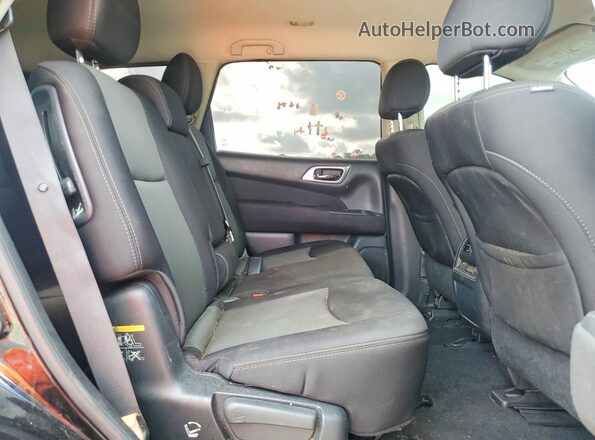 5N1DR2MM9HC649415 2017 NISSAN PATHFINDER Black Widok wnętrza z tyłu