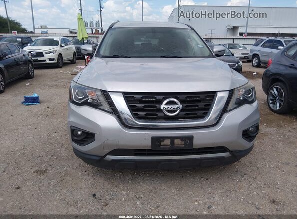 5N1DR2MN1HC662216 2017 NISSAN PATHFINDER Серебряный Вид щитка приборов