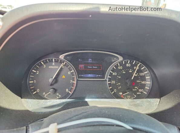 5N1DR2MN1JC631277 2018 NISSAN PATHFINDER White Instrument cluster view