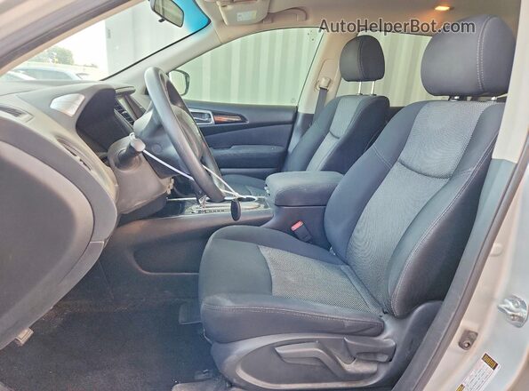 5N1DR2MN9HC672881 2017 NISSAN PATHFINDER Silver წინა სალონის ხედი