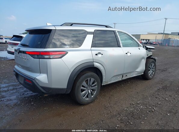 5N1DR3BC6SC207165 2025 NISSAN PATHFINDER Серебряный Задняя правая четверть