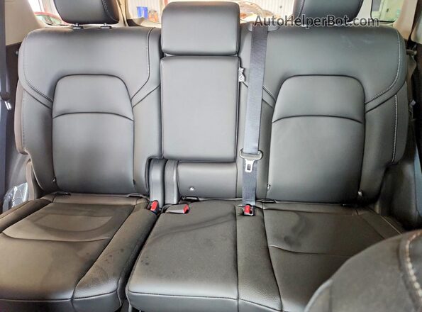 5N1DR3CC3SC257312 2025 NISSAN PATHFINDER Silver Rear seats view