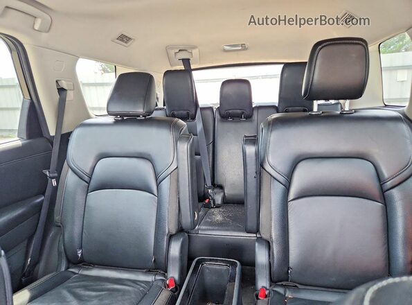 5N1DR3CD0RC284826 2024 NISSAN PATHFINDER White Rear seats view