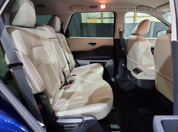 5N1DR3CS6TC214818 2026 NISSAN PATHFINDER Blue უკანა სალონის ხედი