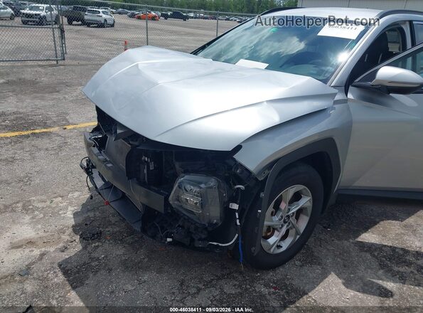 5NMJB3AE2NH136390 2022 HYUNDAI TUCSON Silver Widok z przodu
