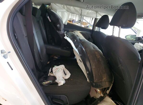 5NMJB3DE0TH683912 2026 HYUNDAI TUCSON White Vista de los asientos traseros